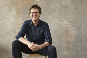 „Es gibt spannende Untersuchungen, die darauf hindeuten, dass Frauen, die kollektive Intelligenz als Führungskraft besser nutzen, effektiver sind als Männer.“ Bild: Carmen Wong Fisch