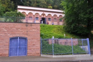 Der Eselsgrundbehälter ist einer der 34 Hochbehälter der Stadtwerke Heidelberg, ein eingetragenes Denkmal und 1926 gebaut. Foto: Stadtwerke Heidelberg
