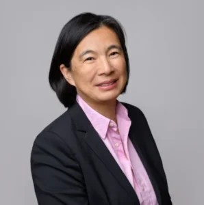 Sandra Link ist seit 2021 in der Wirtschaftsförderung der Stadt Mannheim zuständig für das Cluster Smart Industries und fungiert gleichzeitig als Geschäftsführerin des Netzwerk Smart Industries e.V. Sie ist studierte Wirtschaftswissenschaftlerin und hat ursprünglich in der Softwareberatung gearbeitet. Foto: Anna Logue
